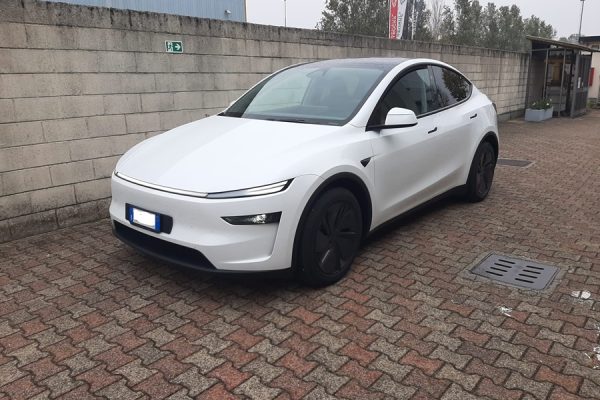 024 Tesla Model Y