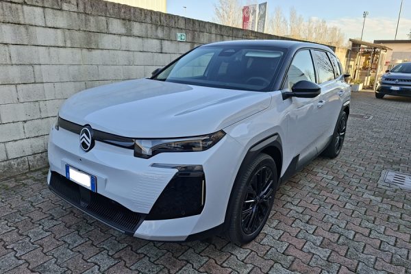 031 Citroen E-C5 aircross